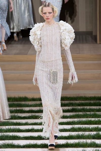 Look 71